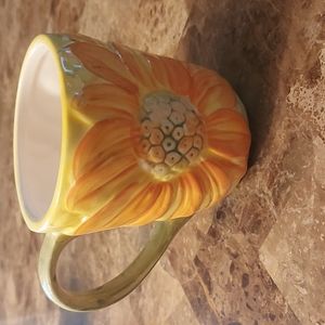 2 Beautiful embossed sunflower mugs by Gibson, EUC